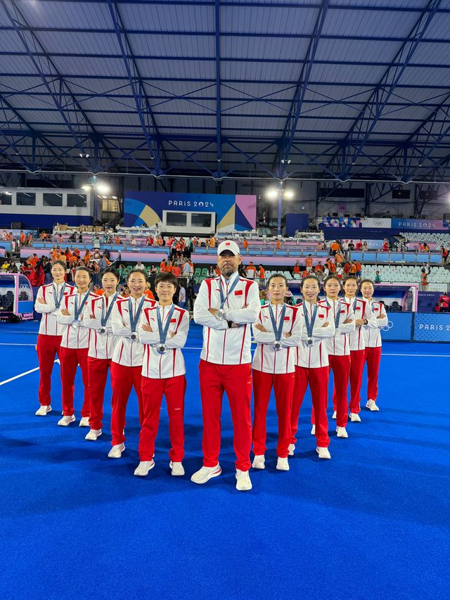 运动更是对生命的热爱和尊重｜2024封格女性qy千亿球友会女曲队员：曲棍球不仅仅是一项(图6)