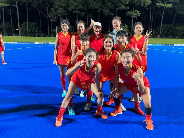 运动更是对生命的热爱和尊重｜2024封格女性qy千亿球友会女曲队员：曲棍球不仅仅是一项(图5)